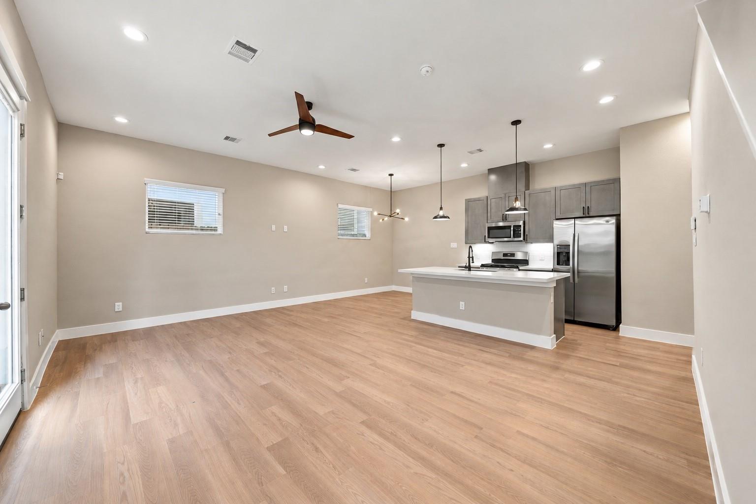 1205 W Tidwell Road