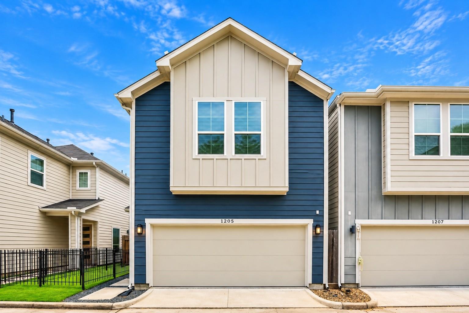 1205 W Tidwell Road