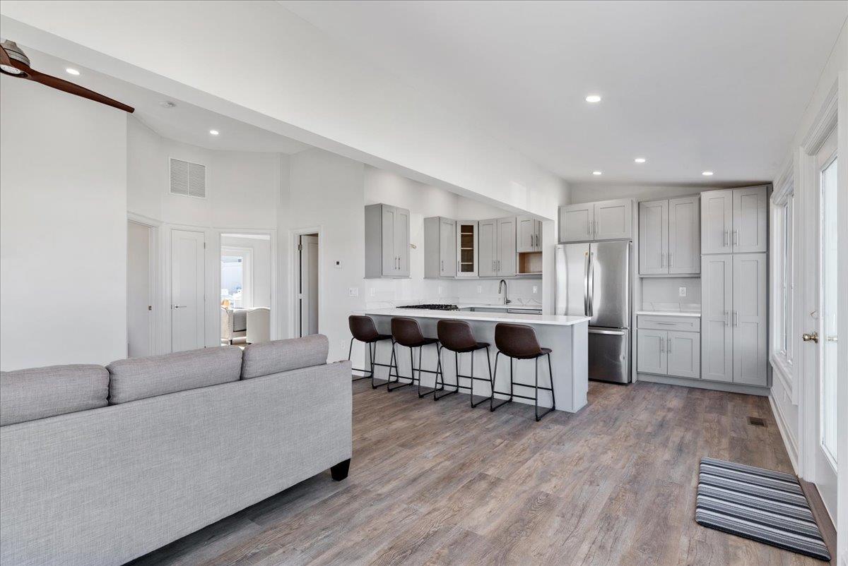 73 W Tiana Road Unit: 11