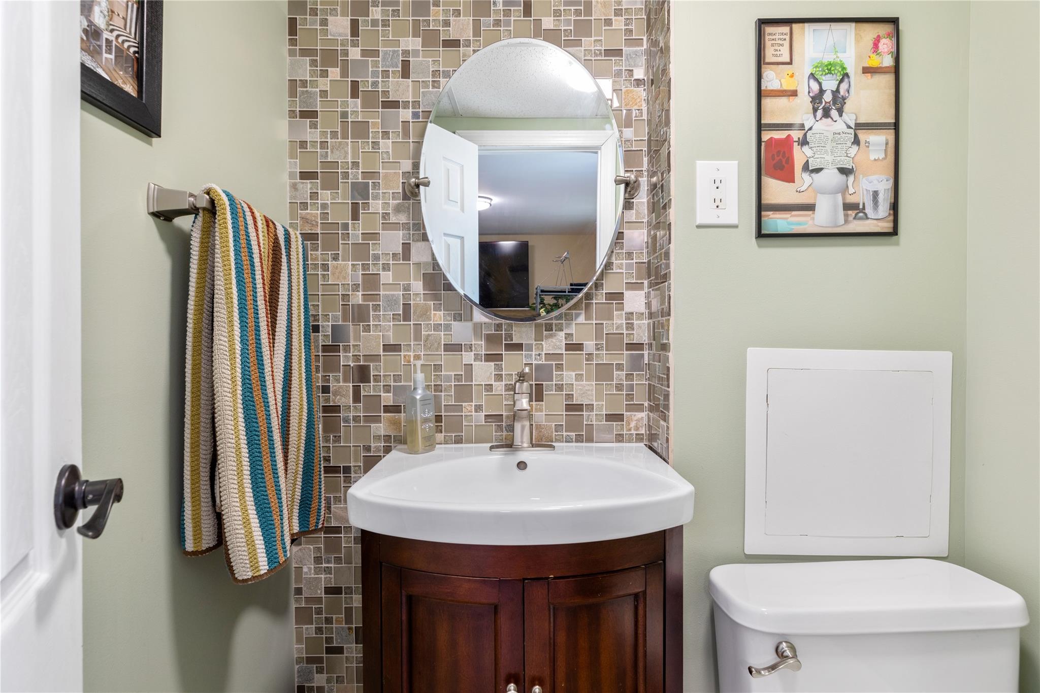 795 Bay Shore Avenue