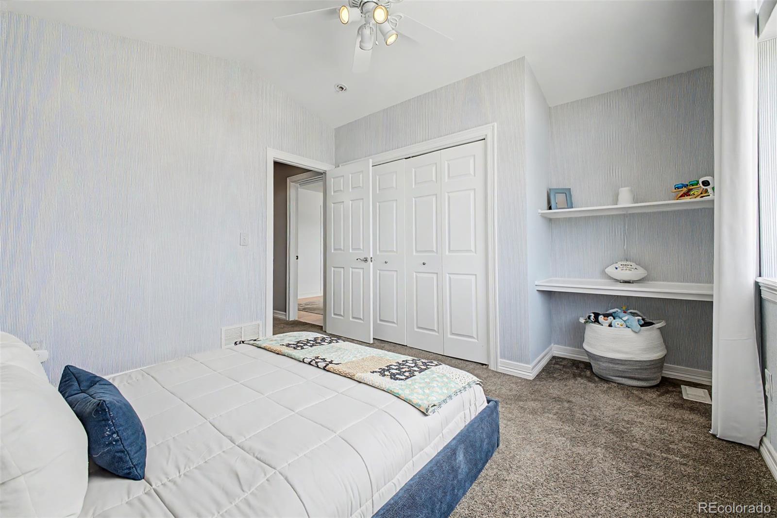 3014 W 111th Place