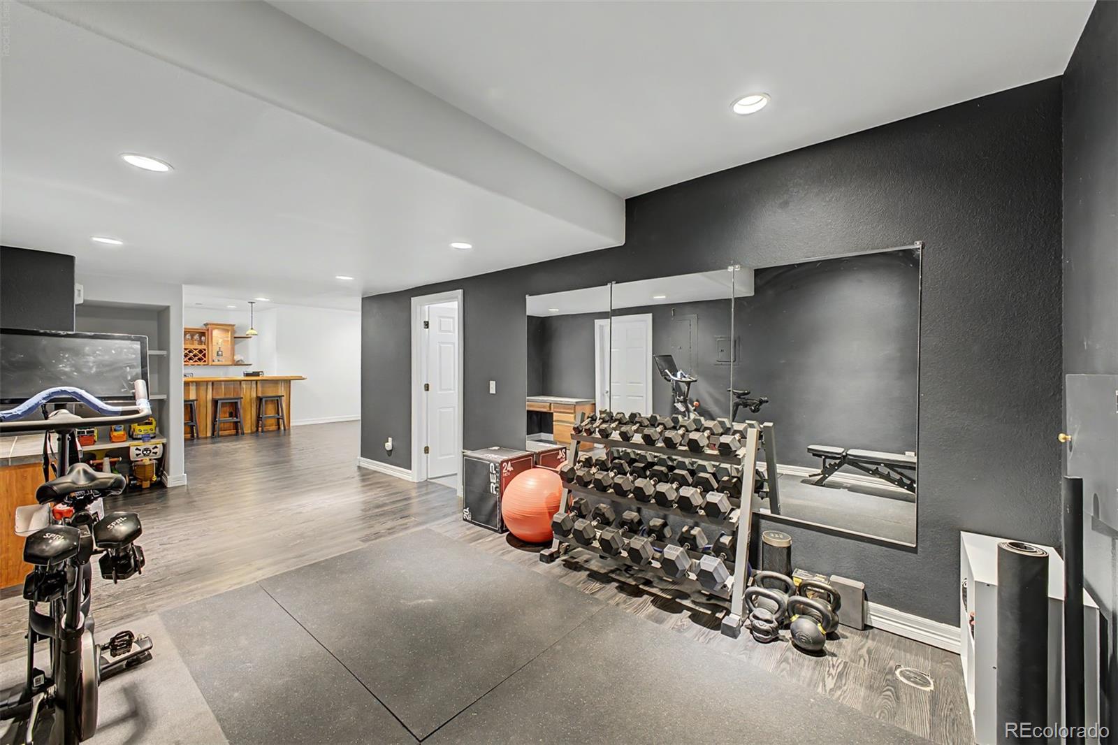 3014 W 111th Place