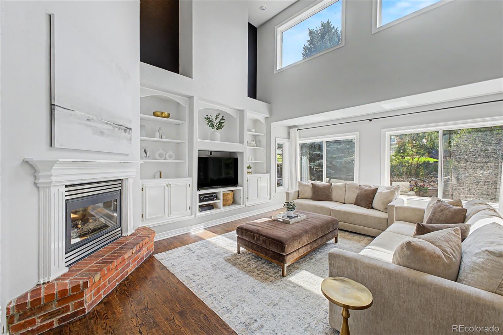 3014 W 111th Place