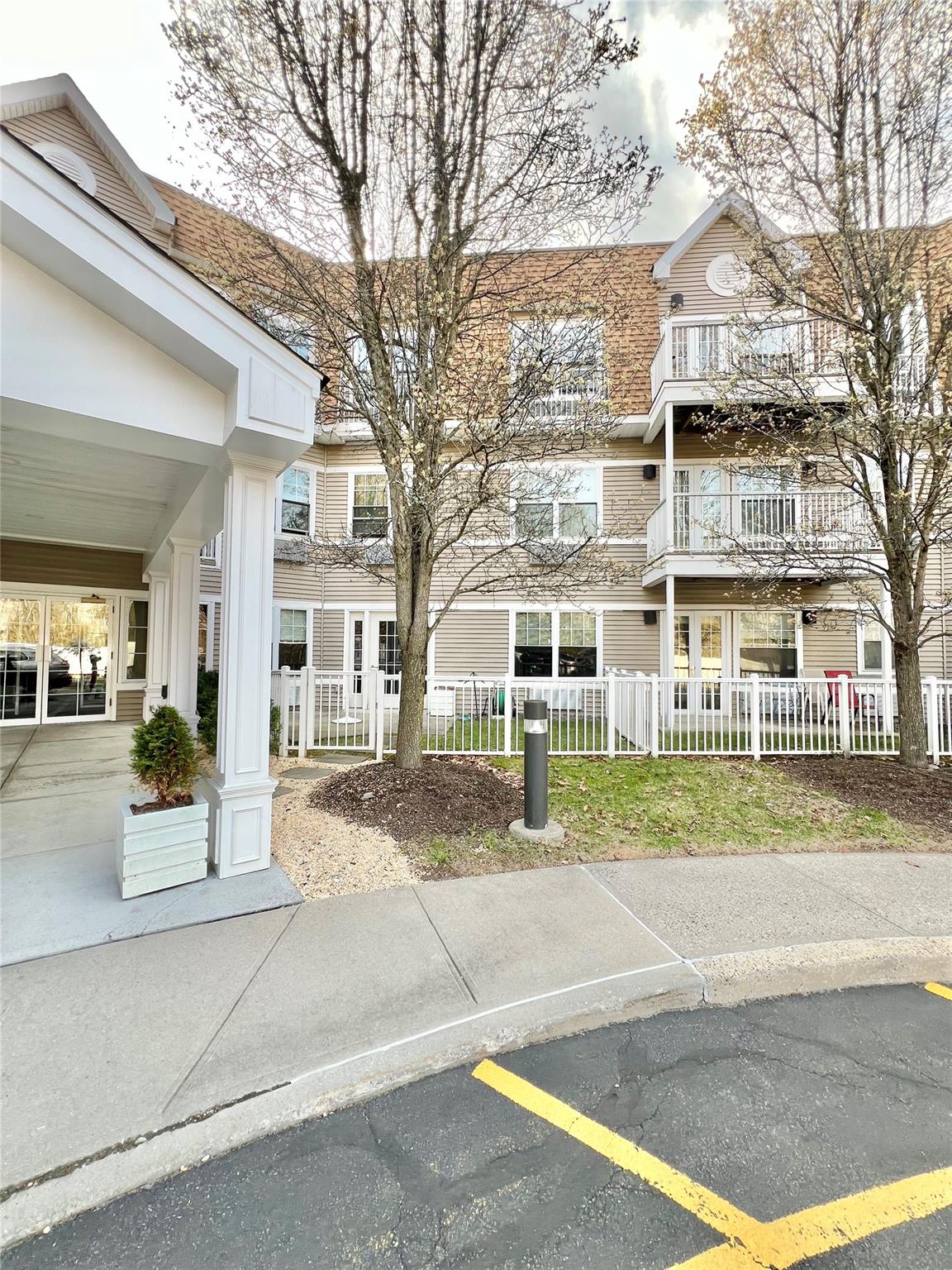 309 Sutton Drive Unit: 309