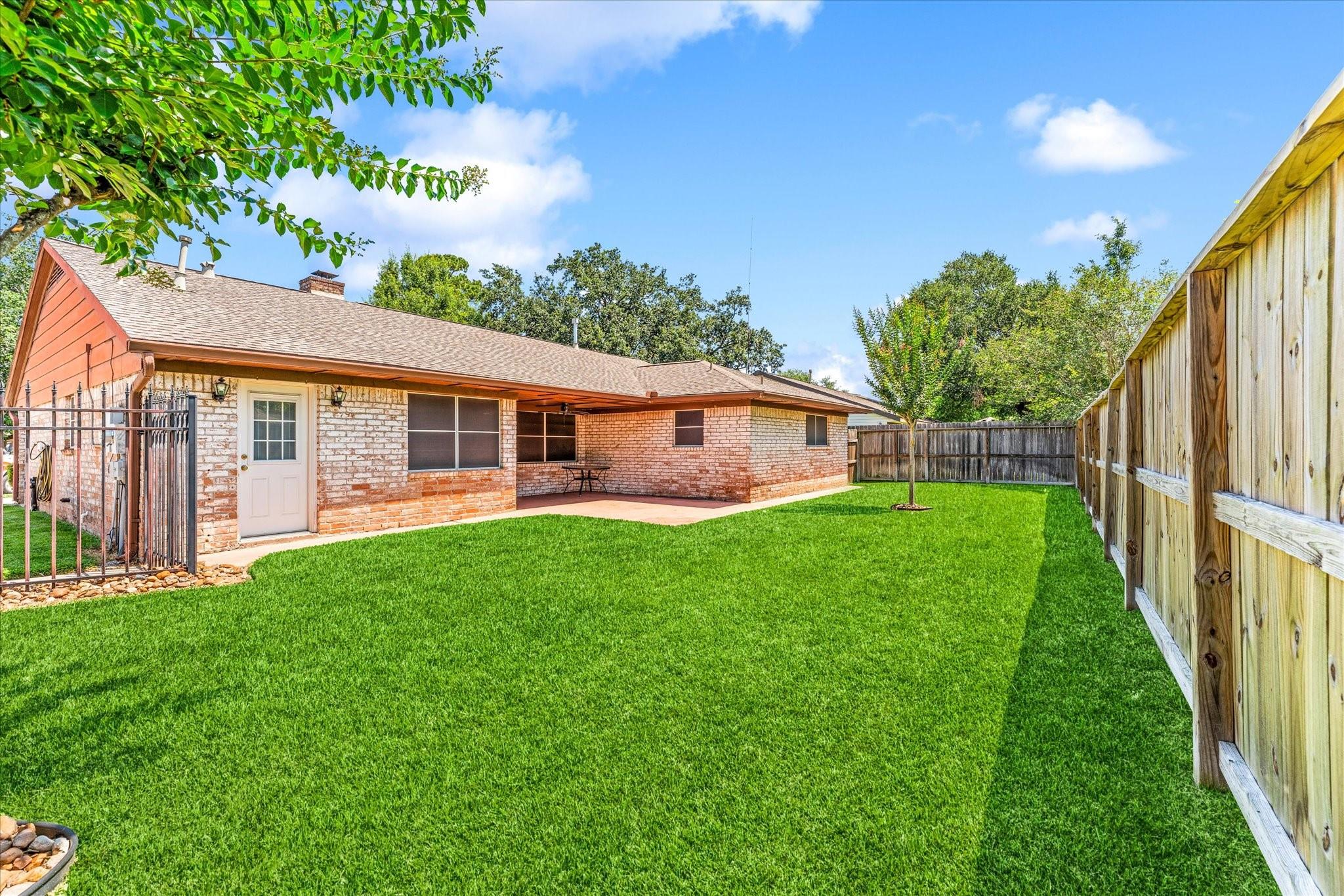 4711 Carbrook Court