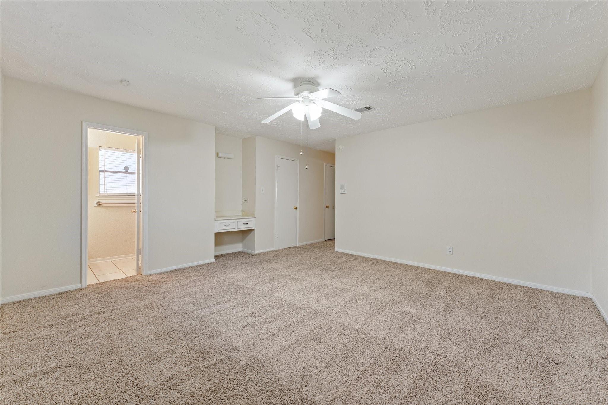 4711 Carbrook Court
