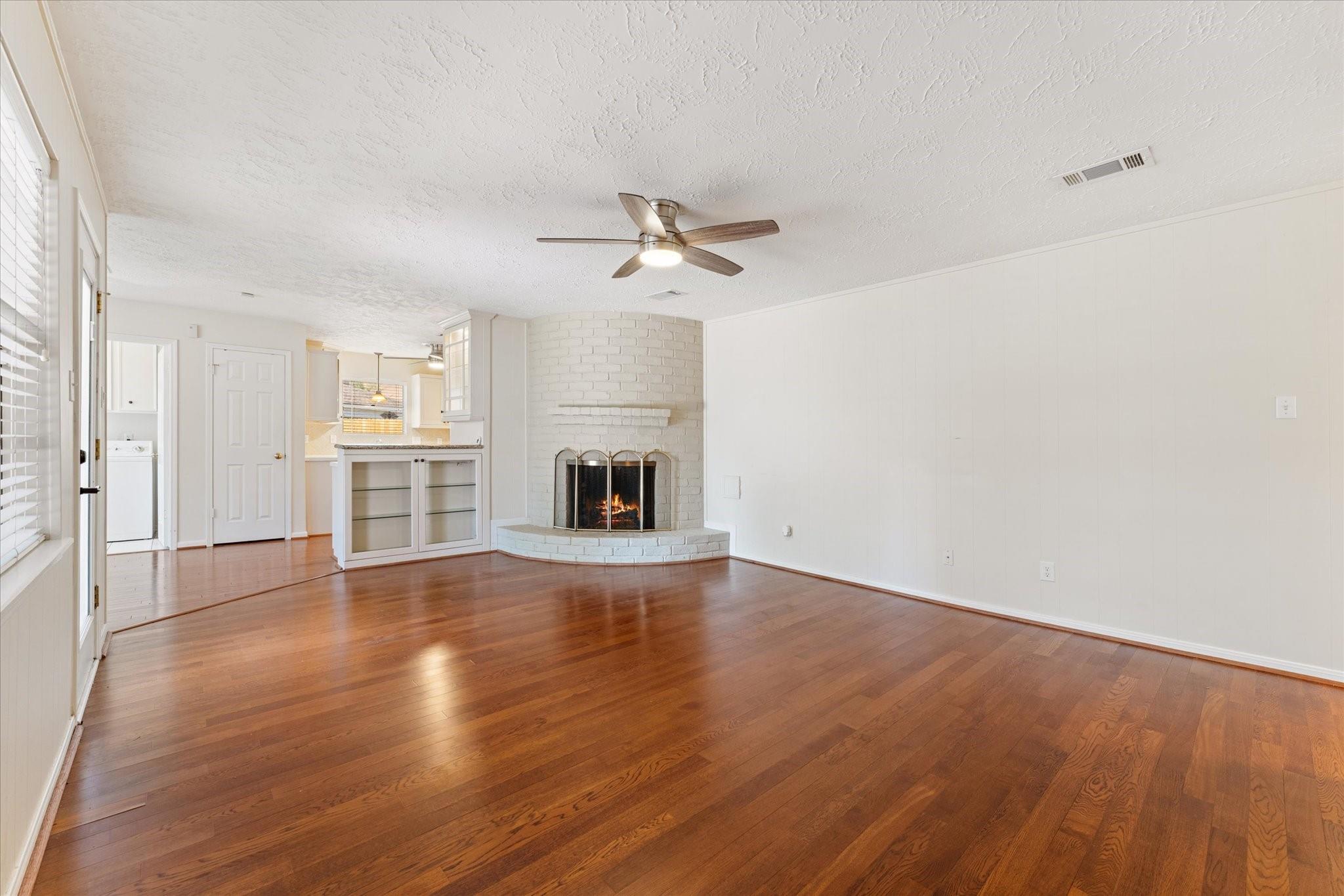 4711 Carbrook Court