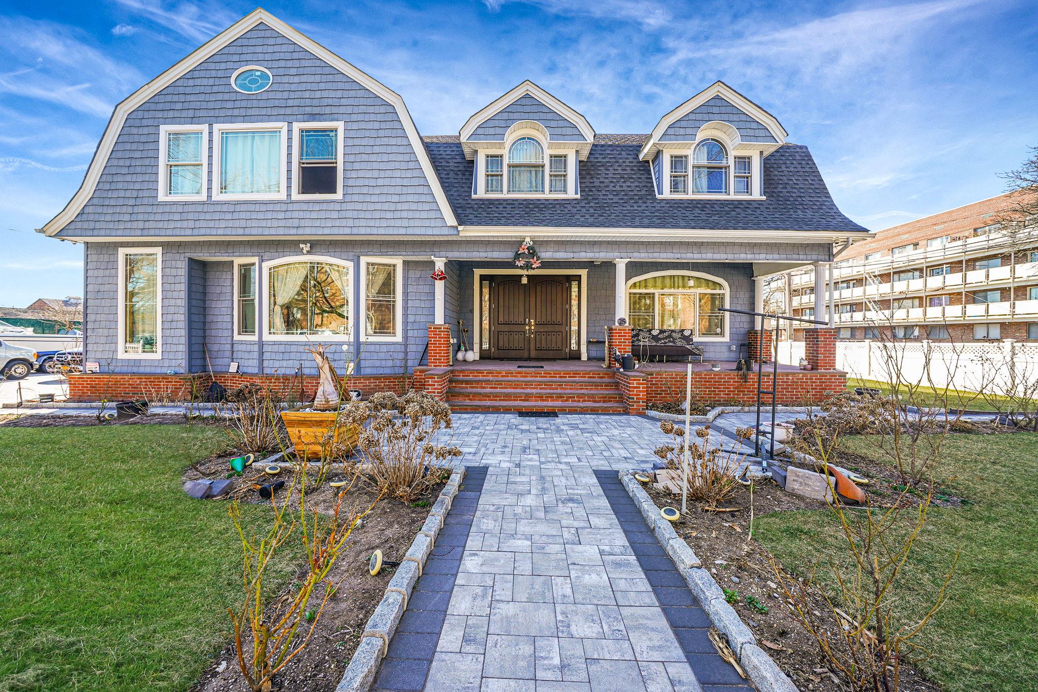 25 N Long Beach Avenue