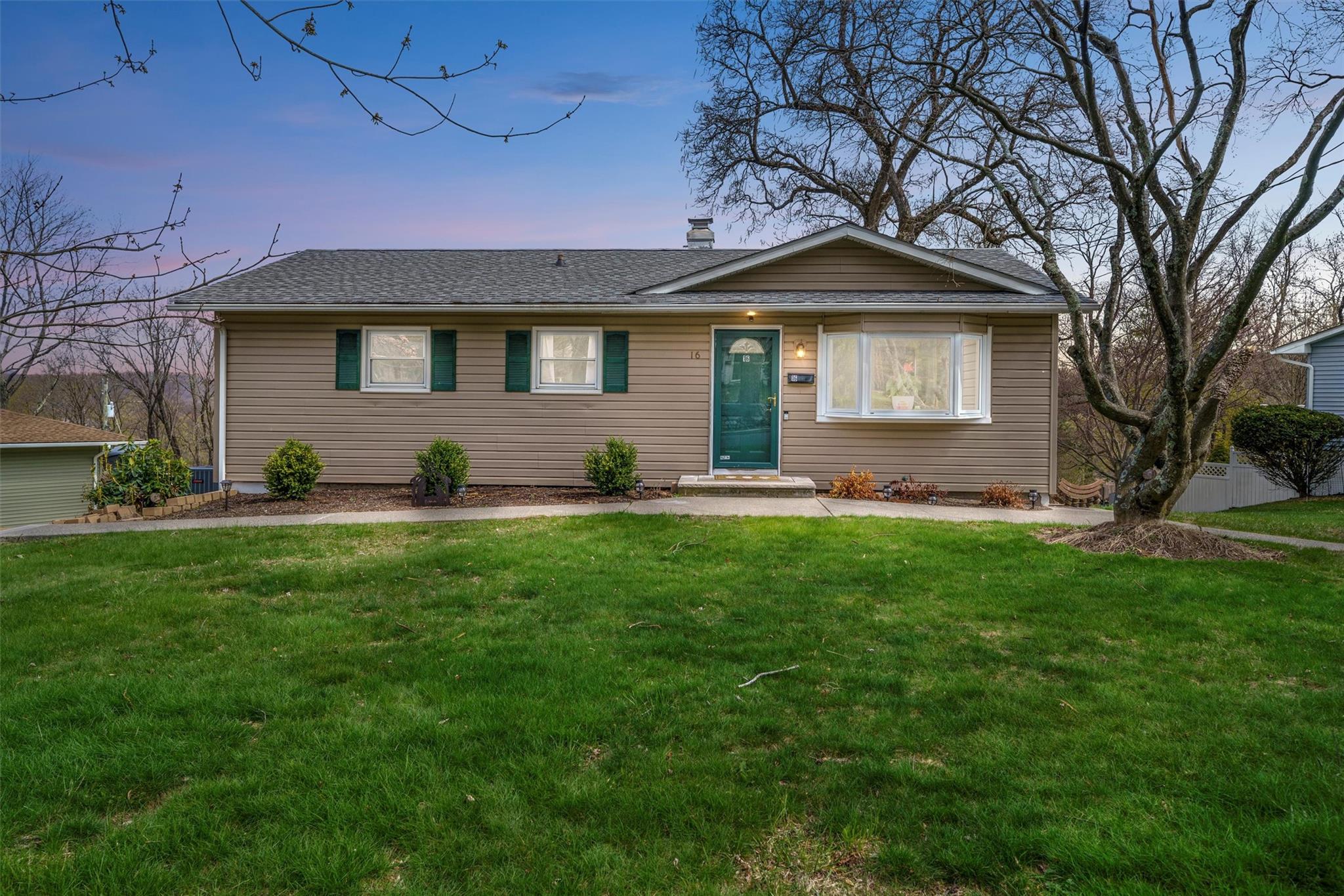 16 Cooper Drive