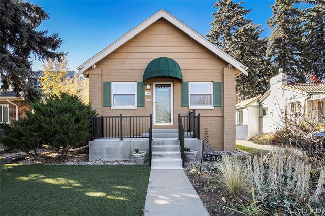 1559 Elm Street