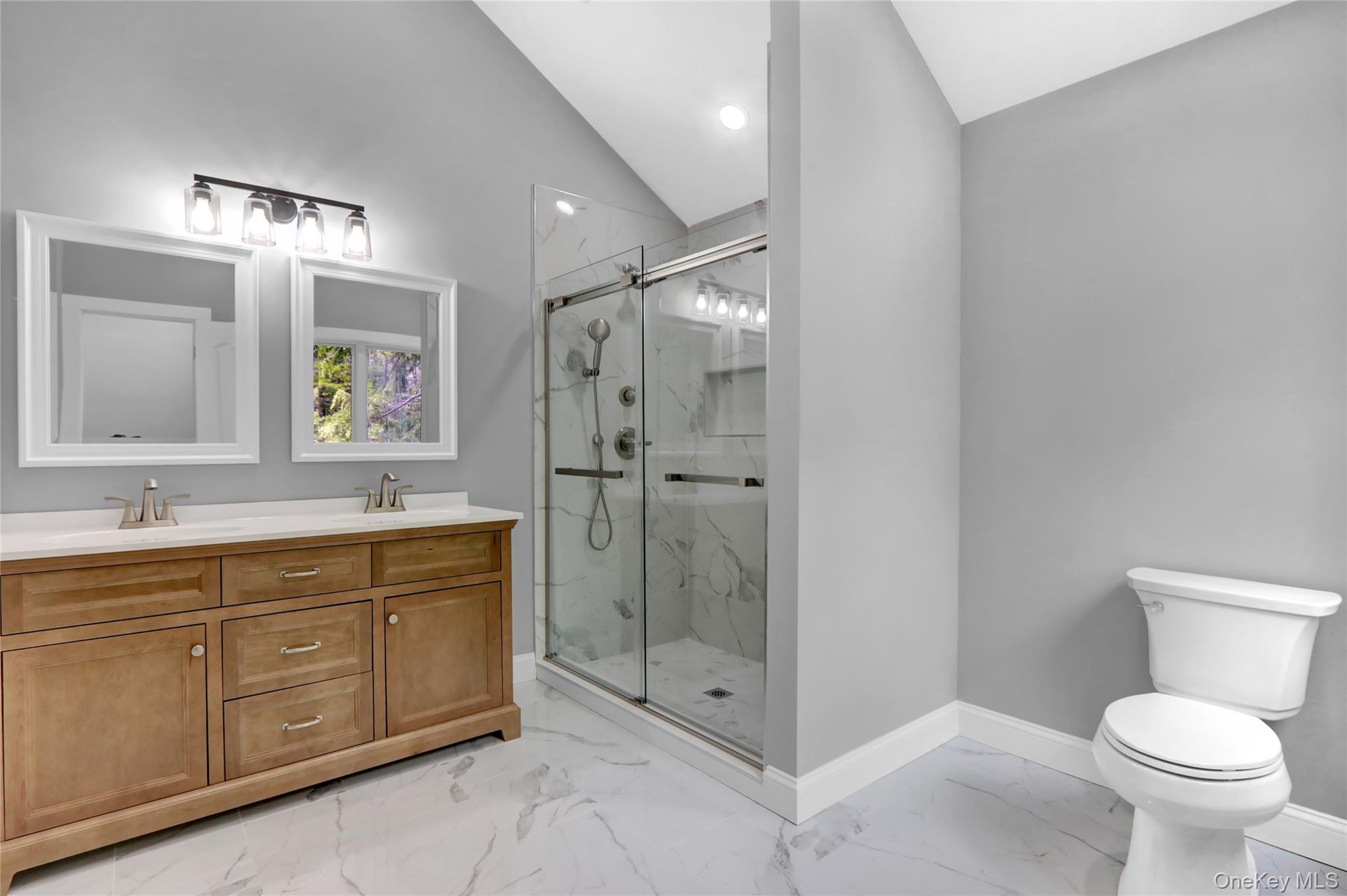 23 Red Creek Circle
