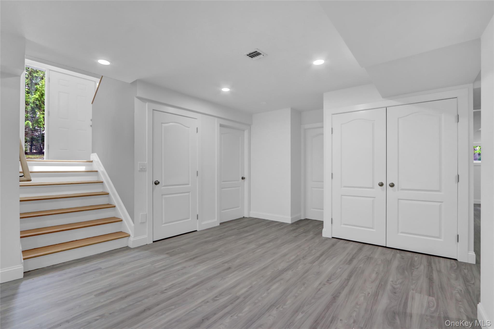 23 Red Creek Circle
