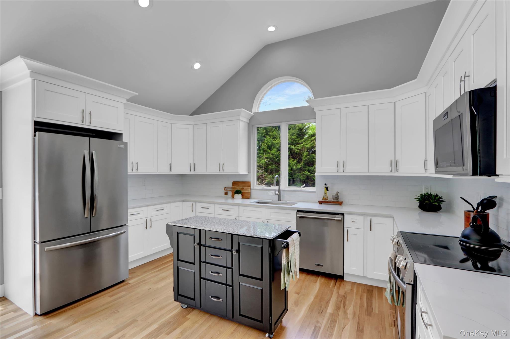 23 Red Creek Circle