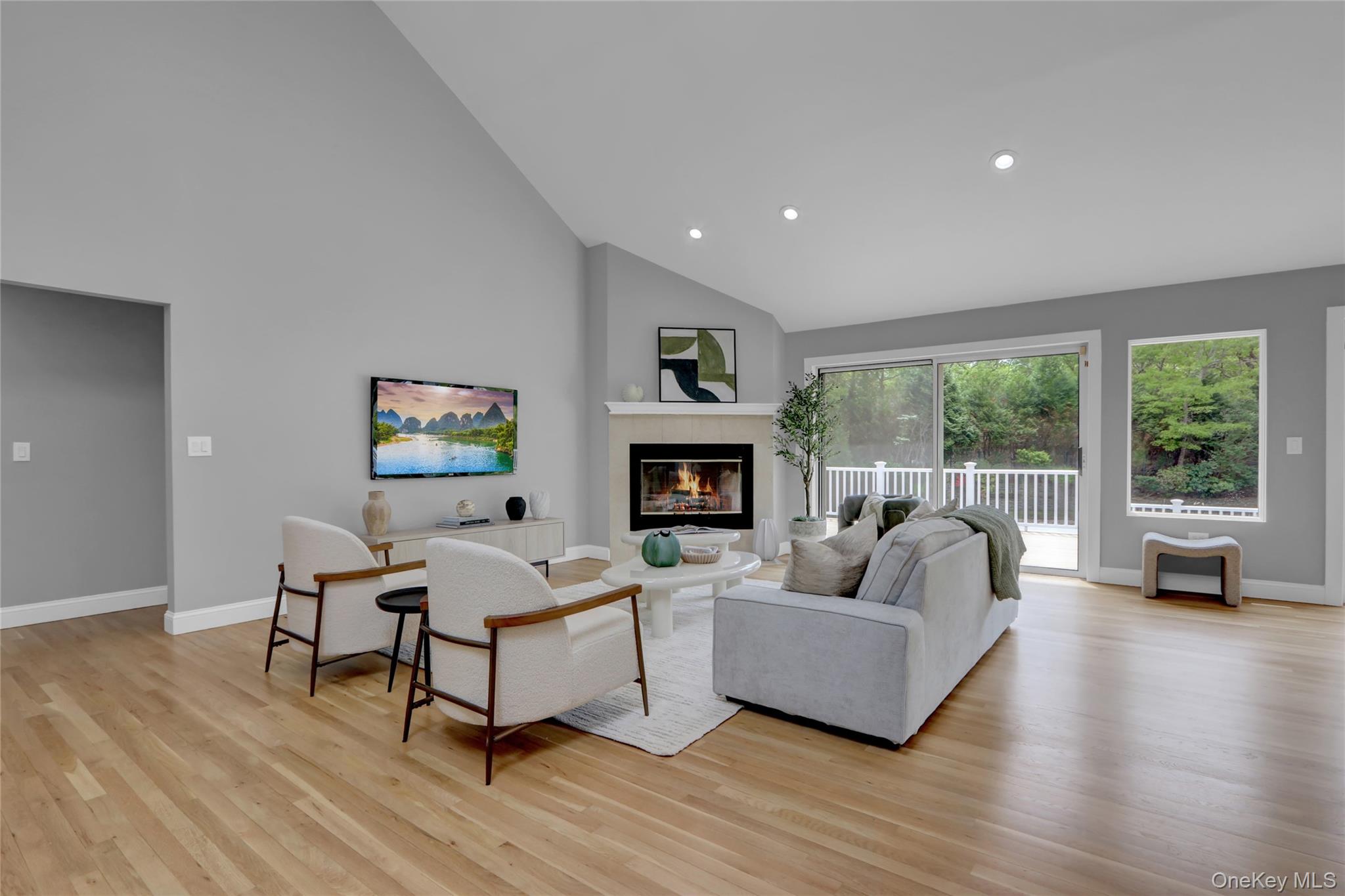 23 Red Creek Circle