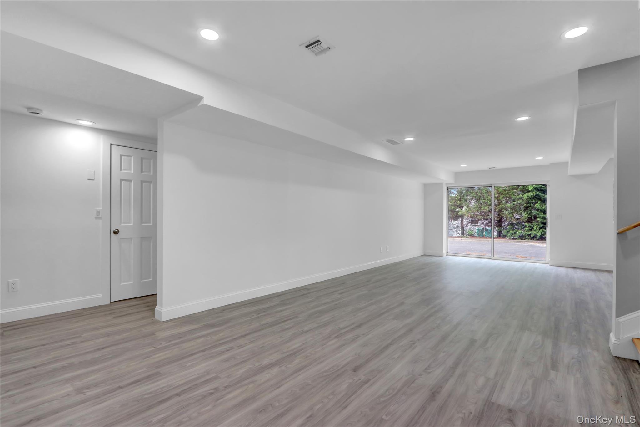 23 Red Creek Circle
