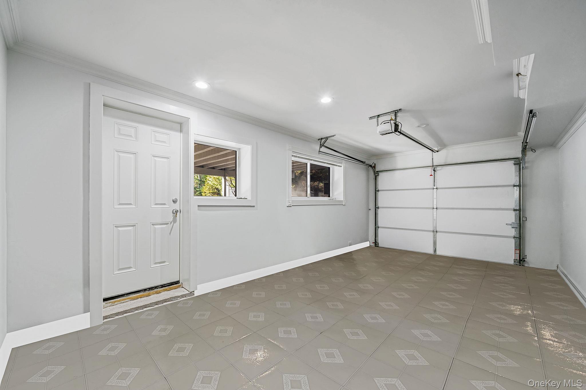 23 Red Creek Circle