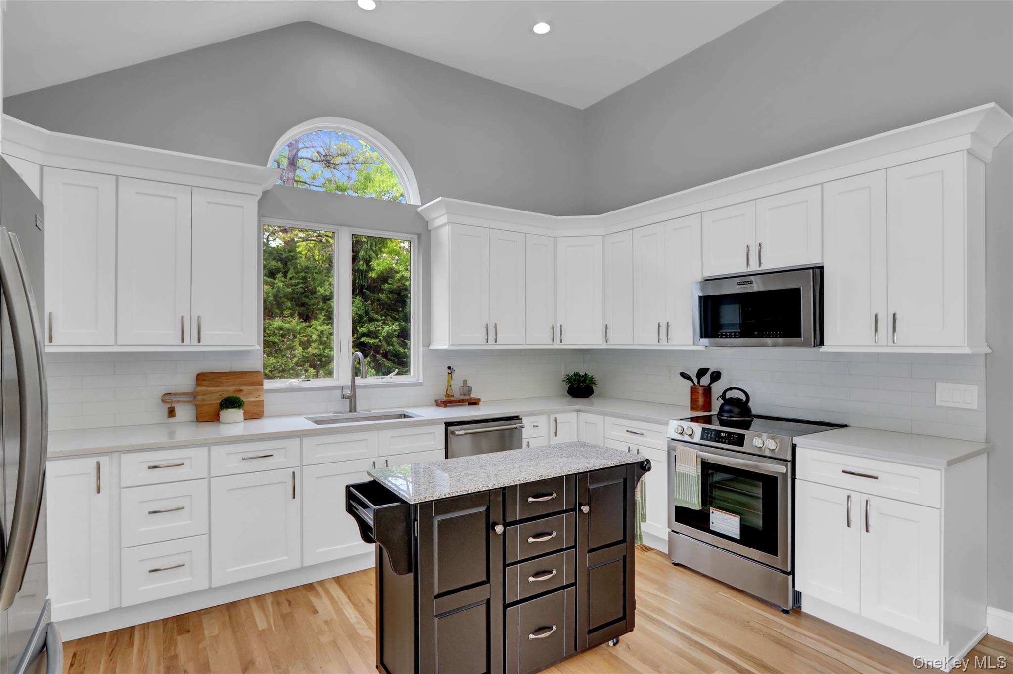 23 Red Creek Circle