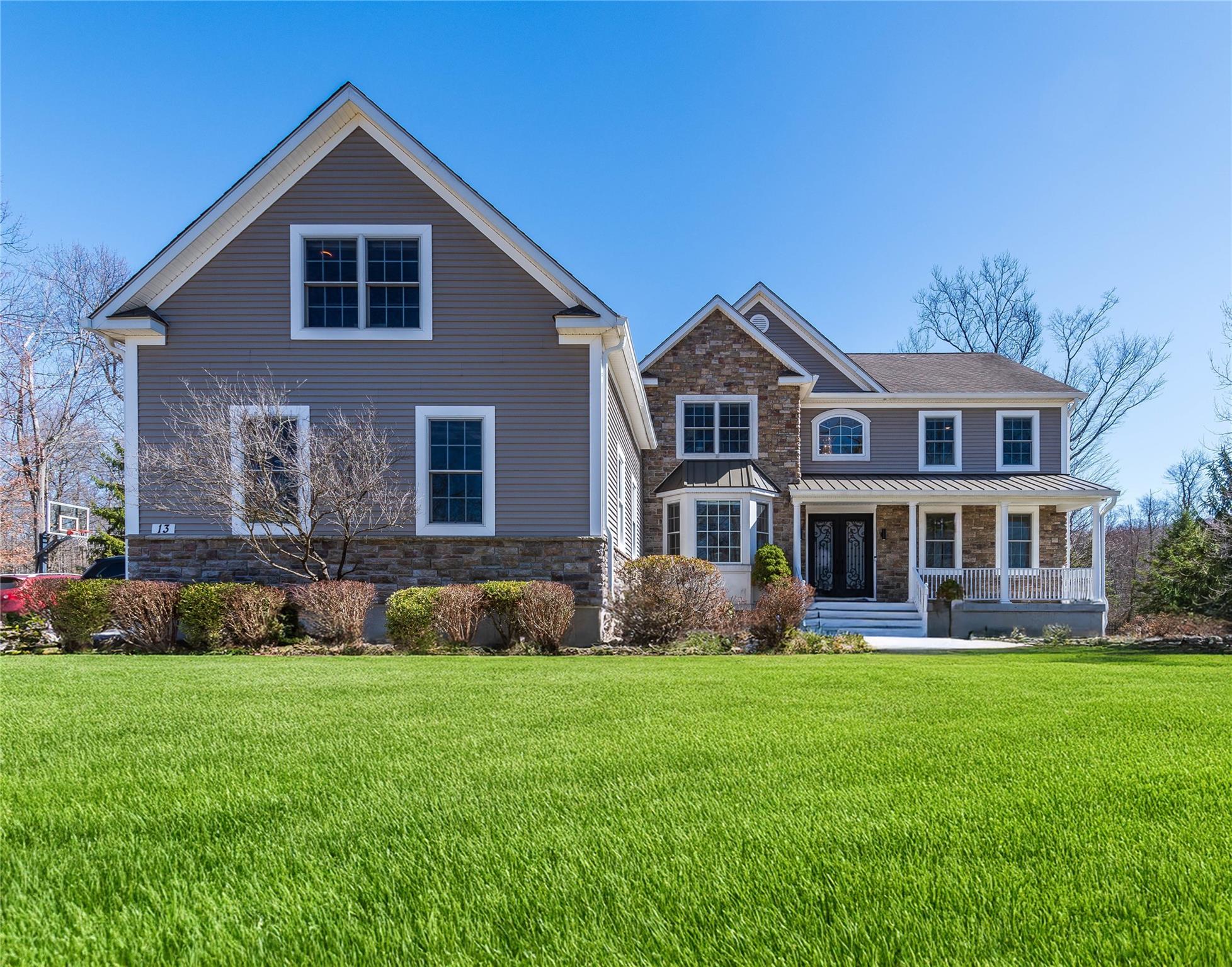 13 Orr-Hatch Drive