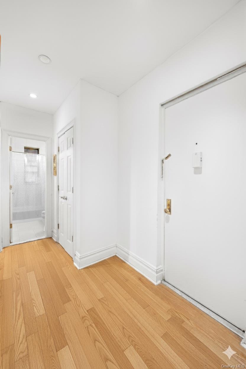 750 Riverside Drive Unit: 2B