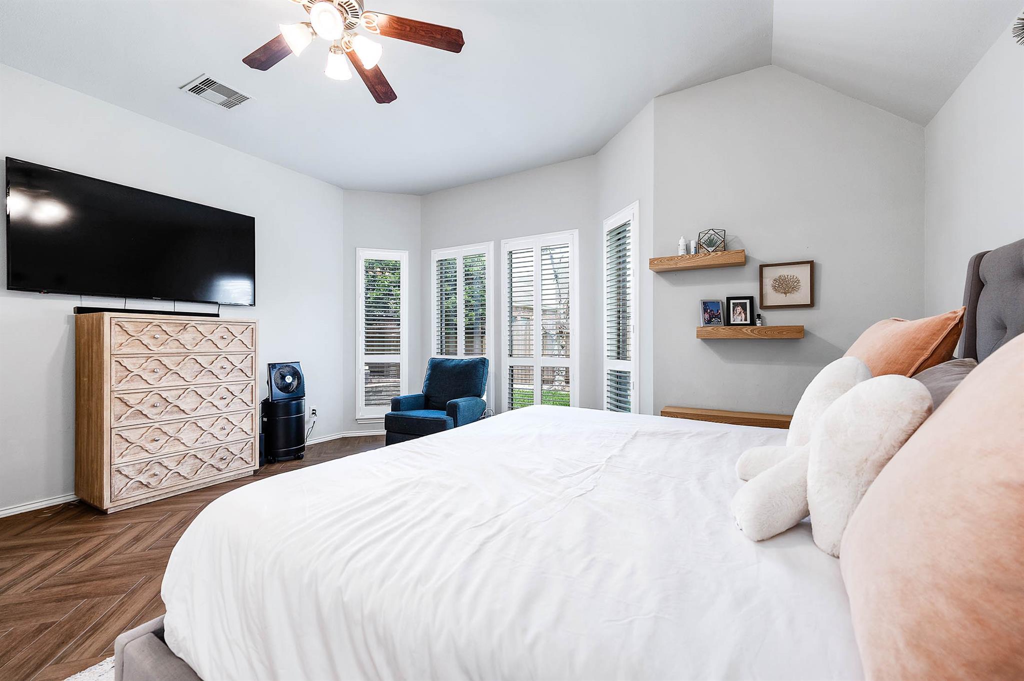2313 Lilac Breeze Lane