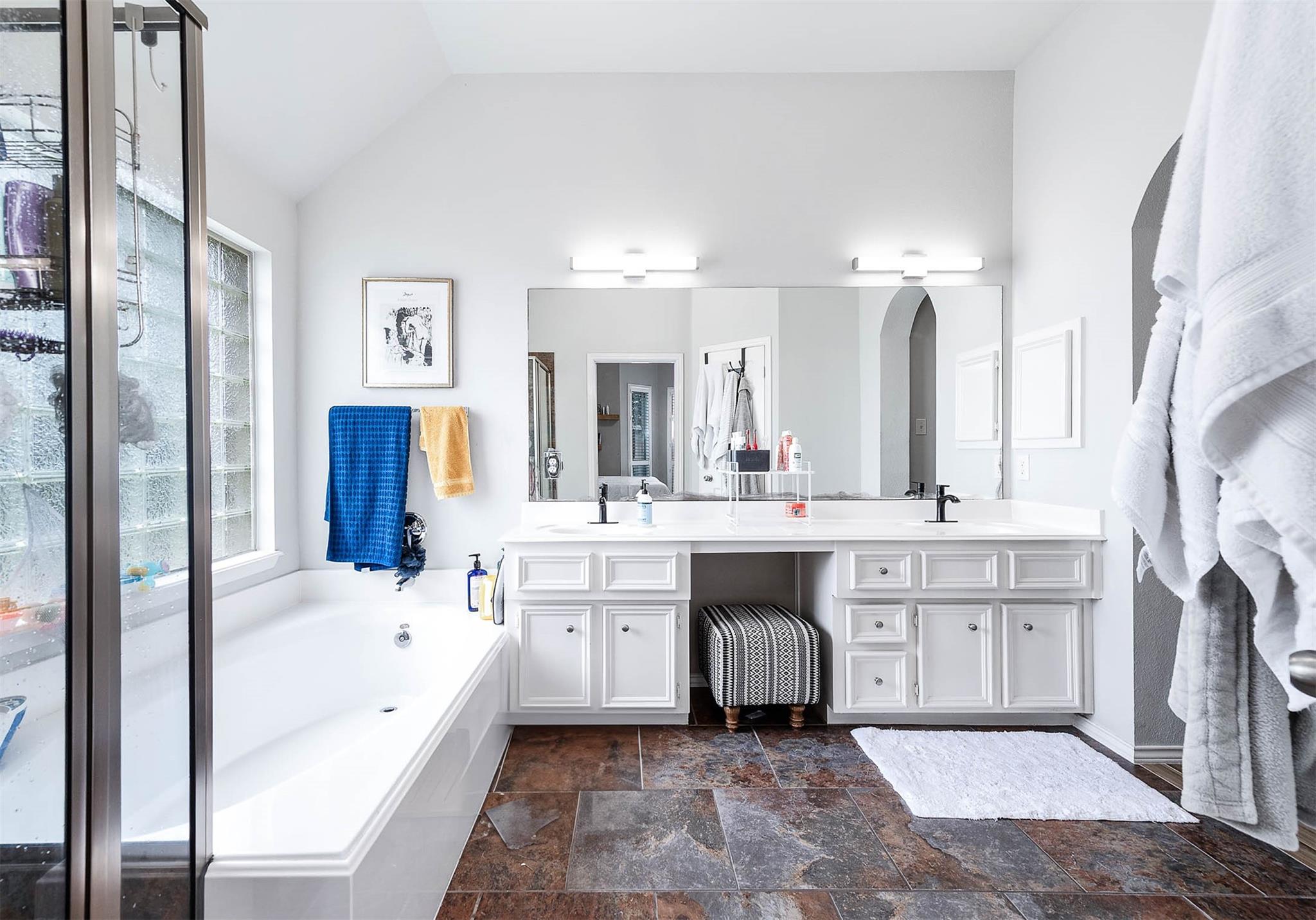 2313 Lilac Breeze Lane