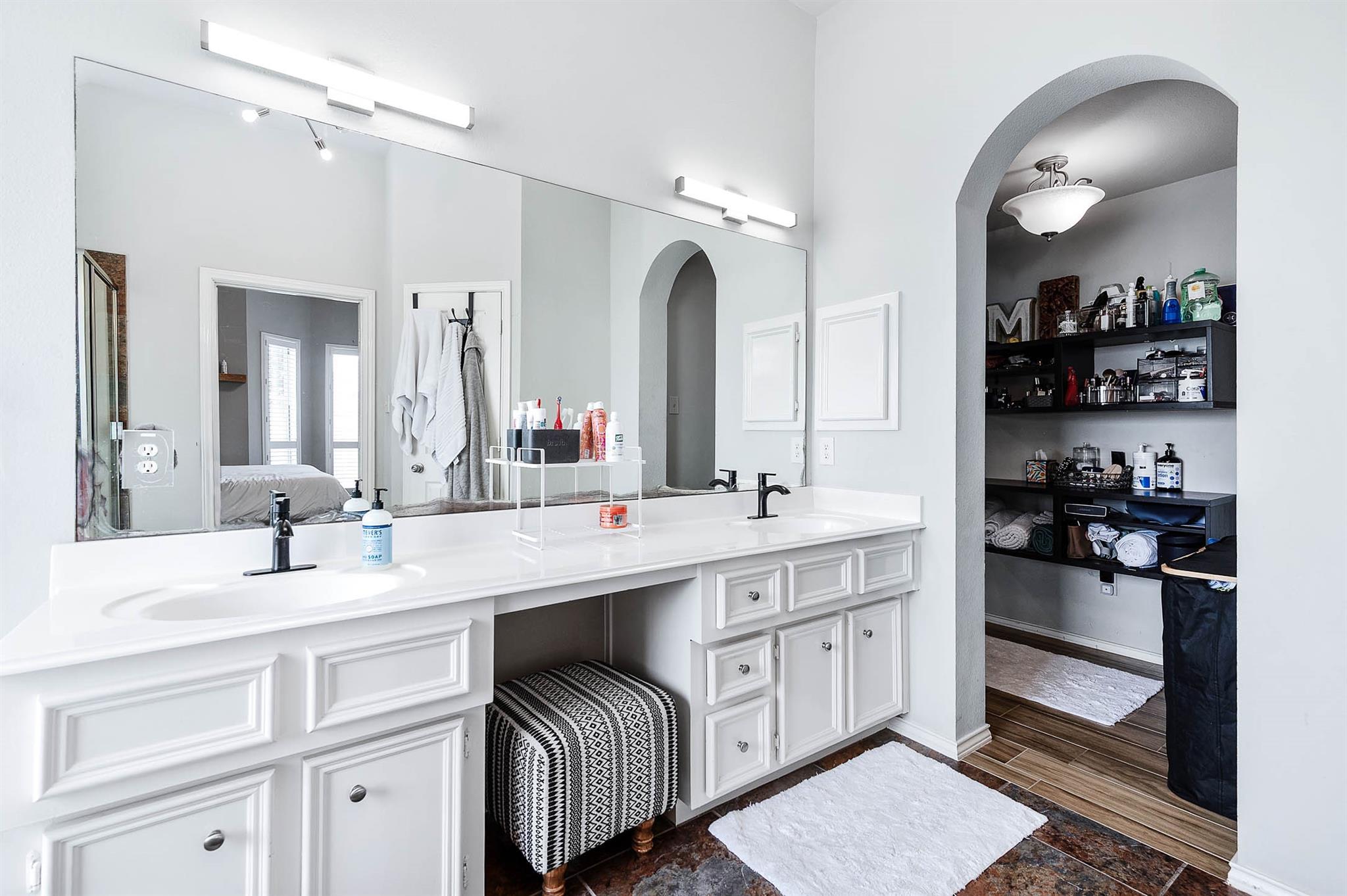 2313 Lilac Breeze Lane
