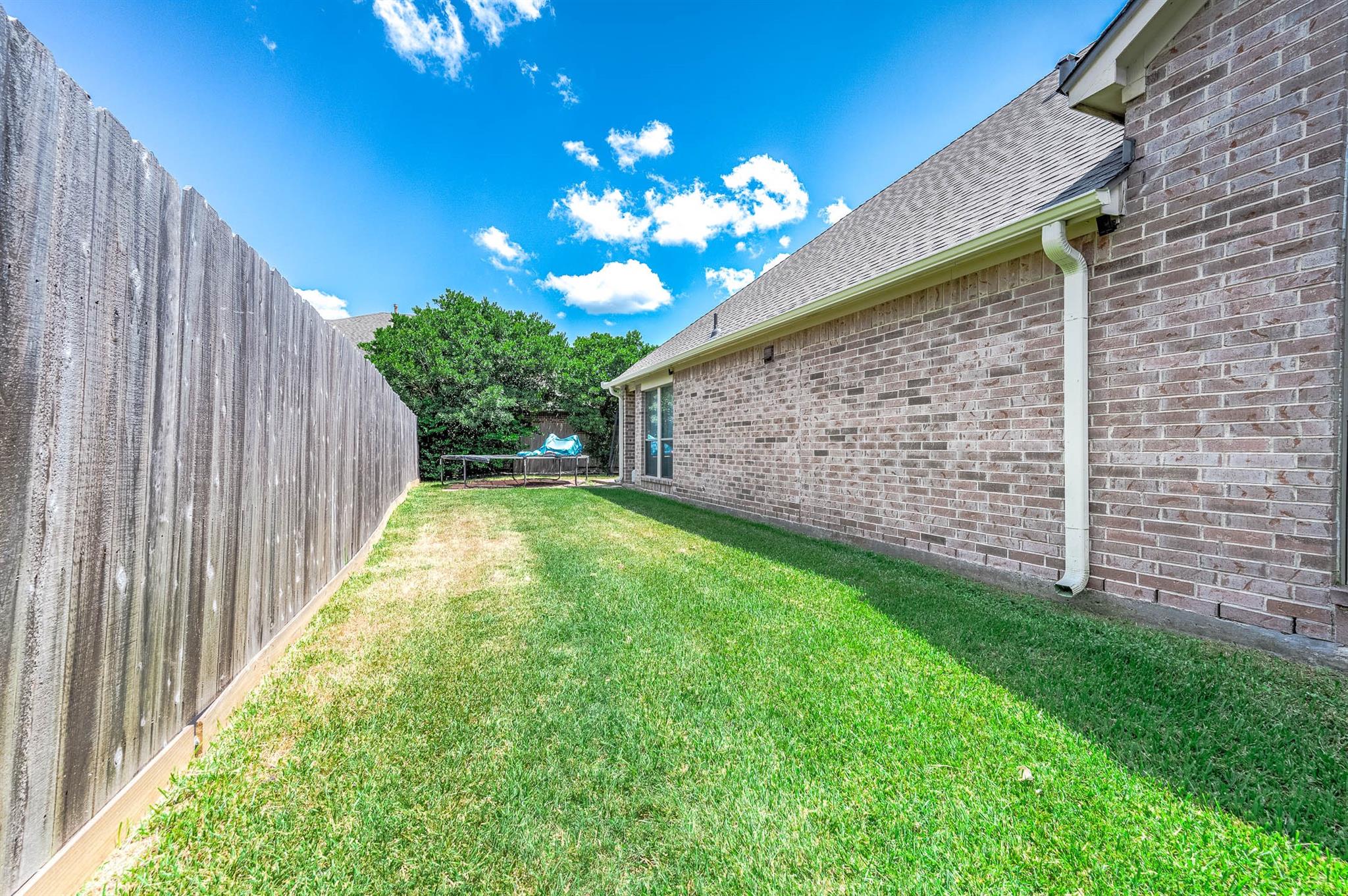 2313 Lilac Breeze Lane