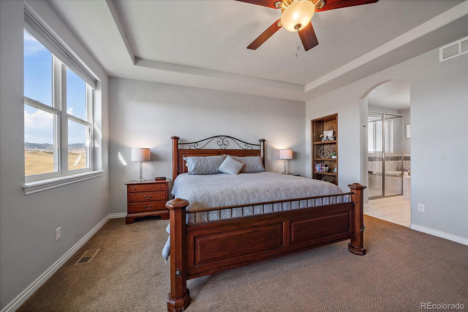8412 Quaker Circle
