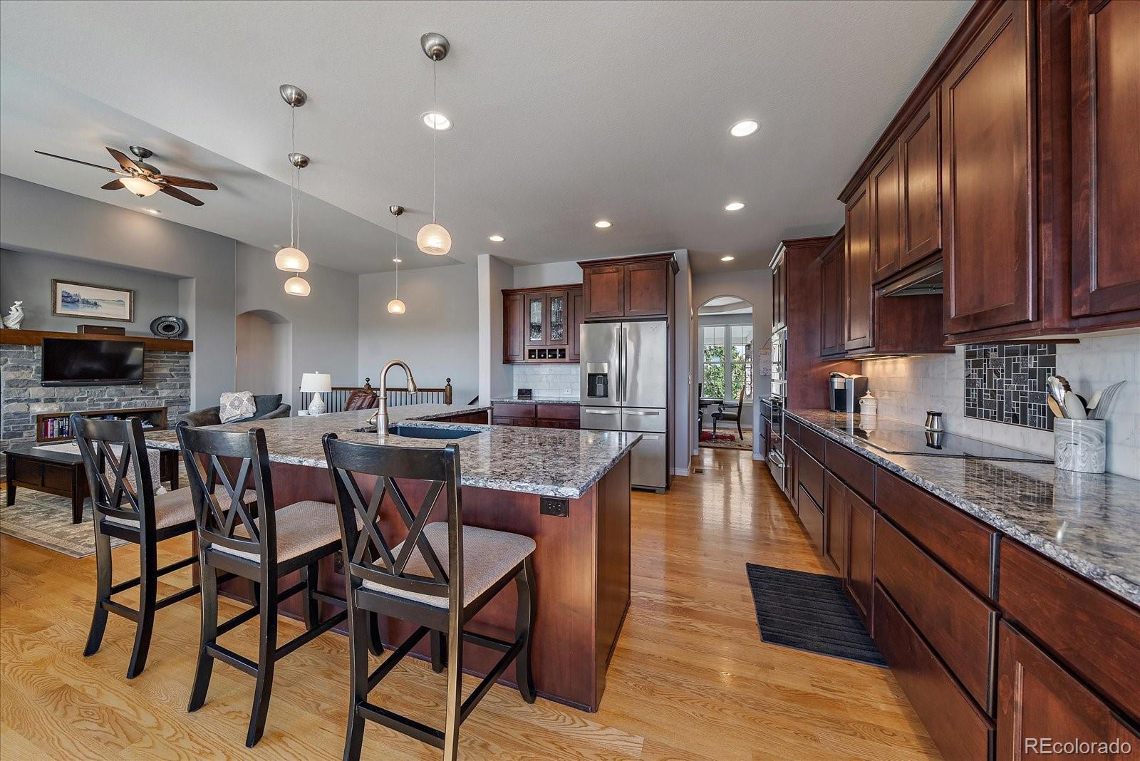 8412 Quaker Circle