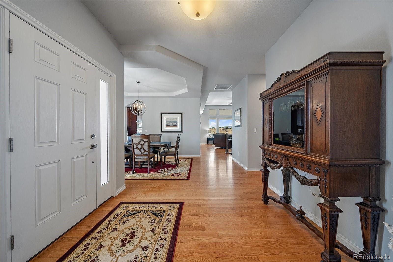 8412 Quaker Circle