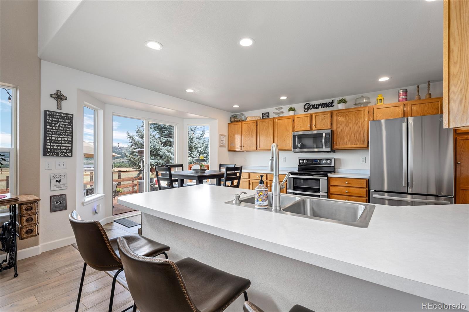 4763 Bobolink Drive