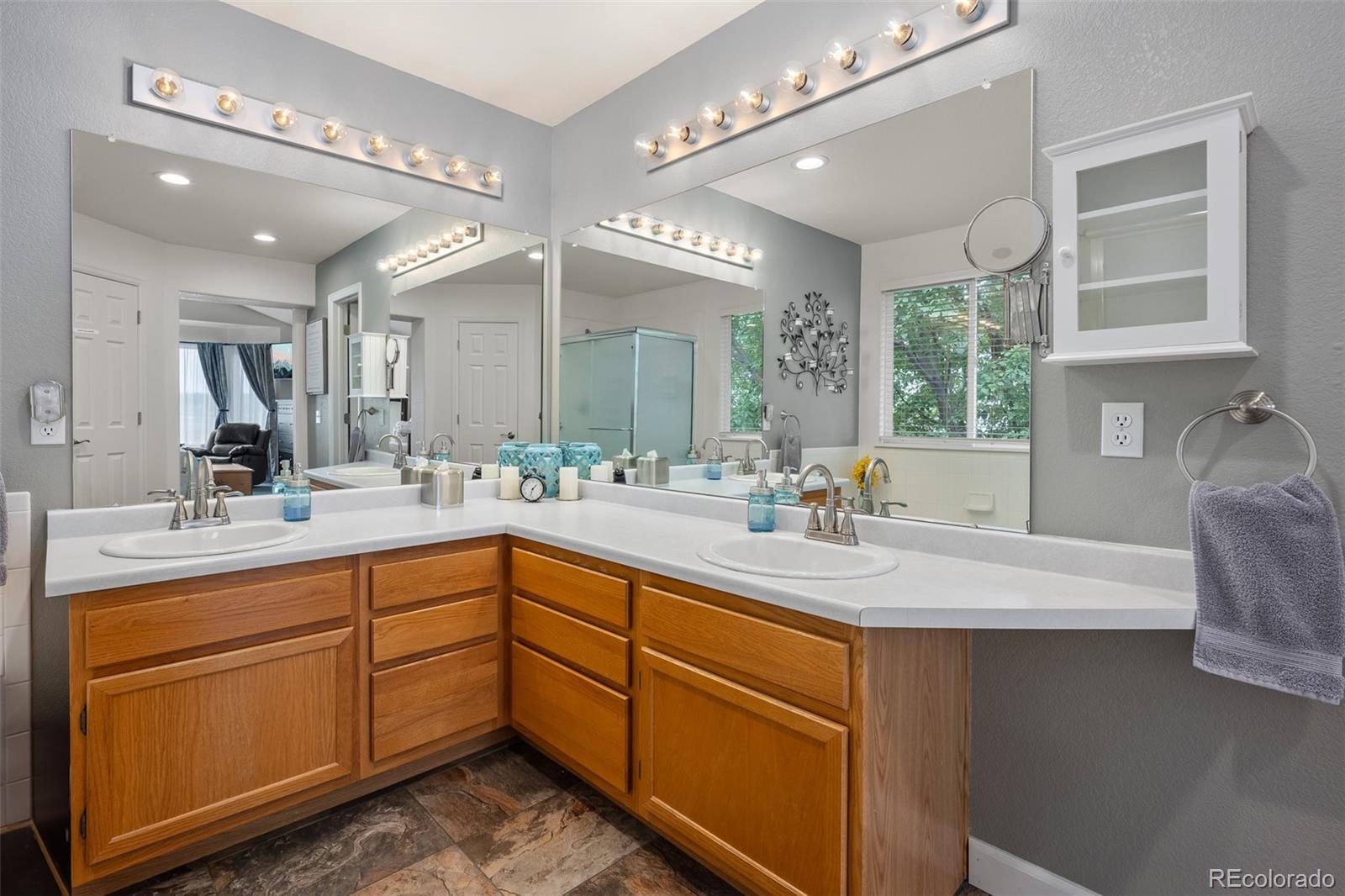 4763 Bobolink Drive