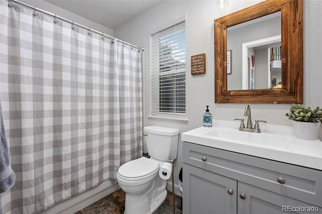 4763 Bobolink Drive