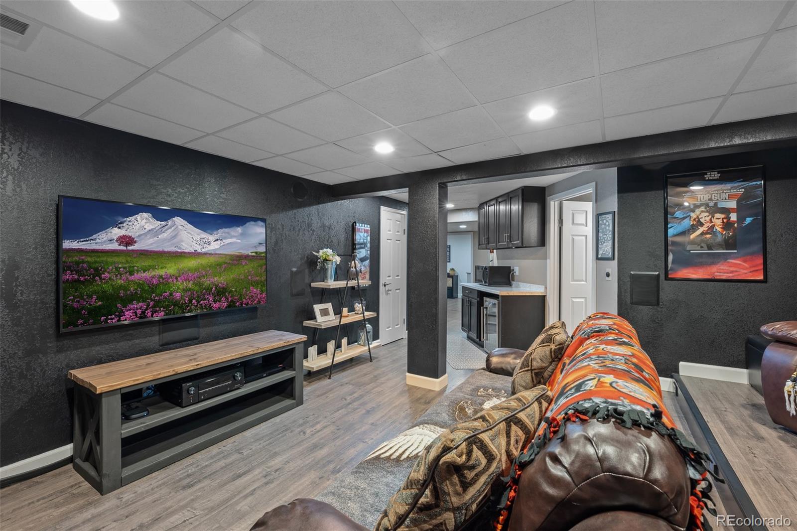 4763 Bobolink Drive