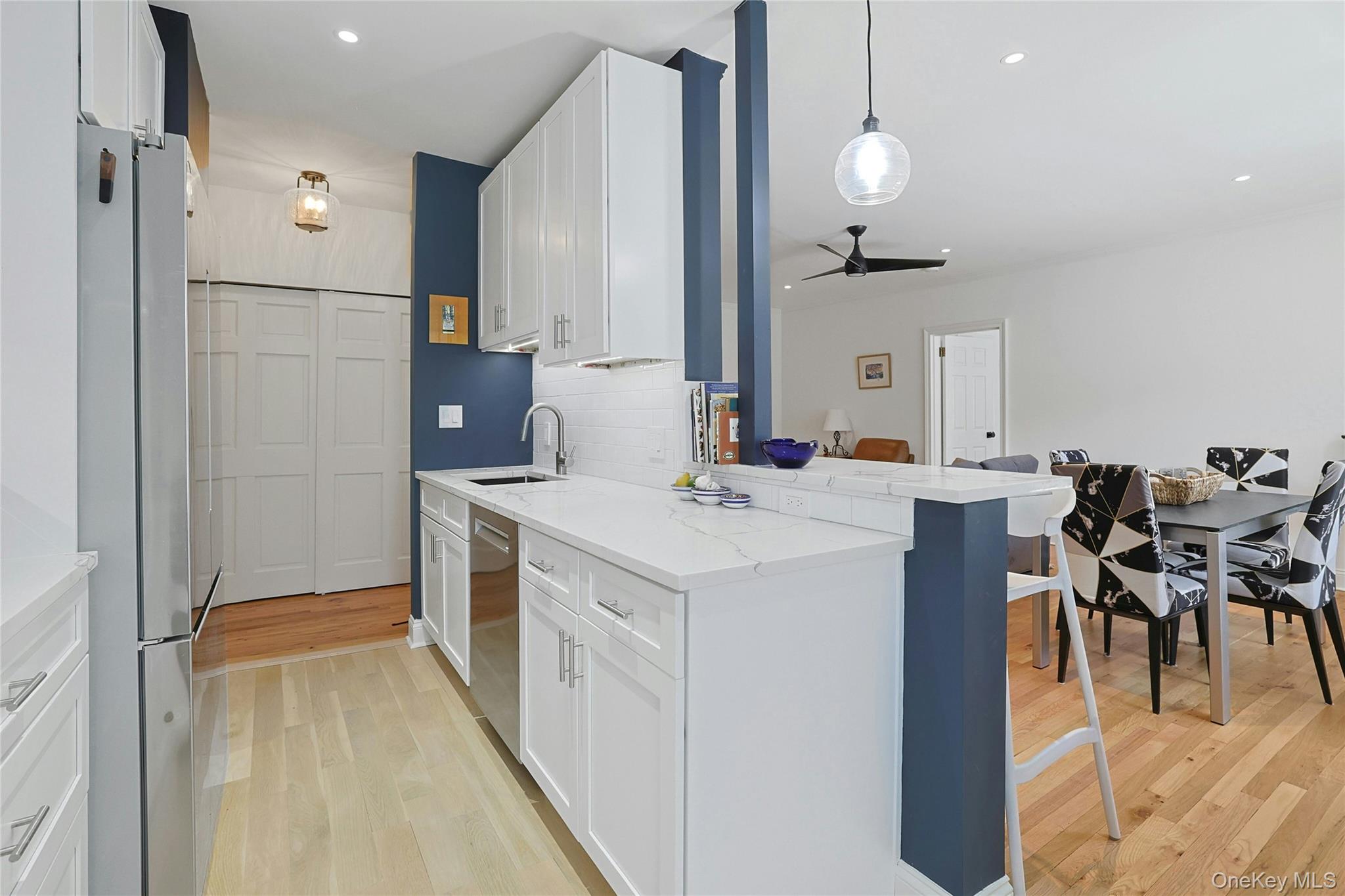 68 E Hartsdale Avenue Unit: 4J