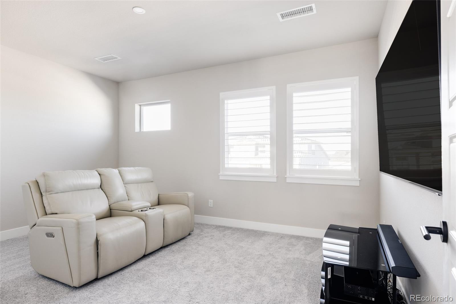 1125 Brotherton Point