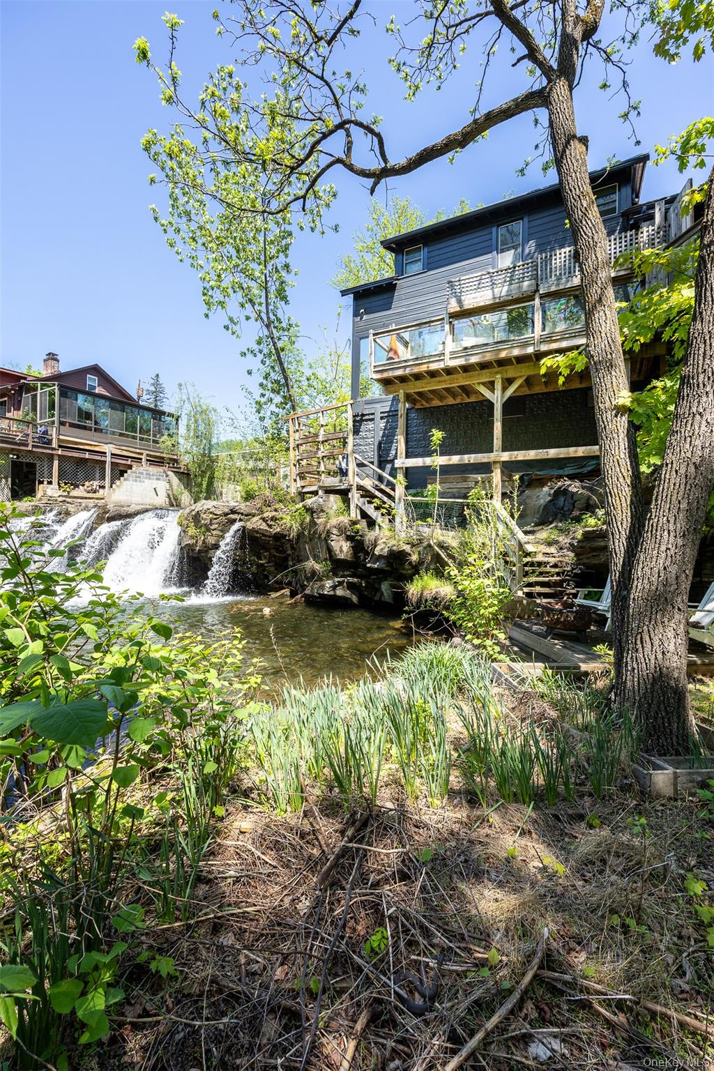 8 Tannery Brook Road