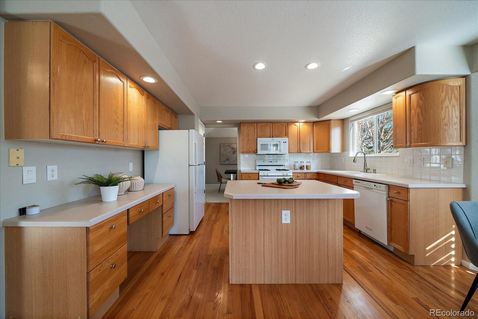2382 Bayberry Lane