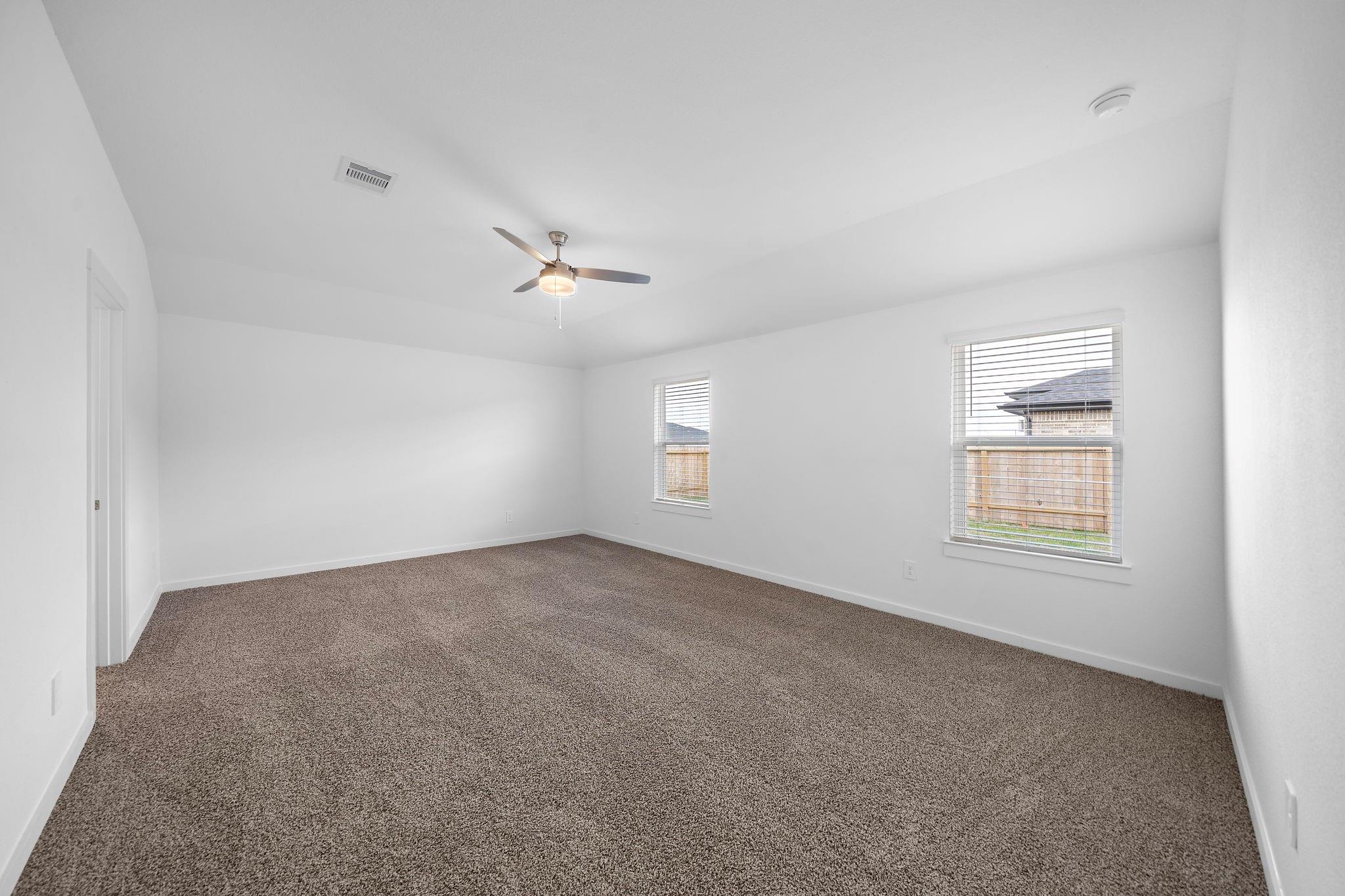 3819 Pierce Place Lane