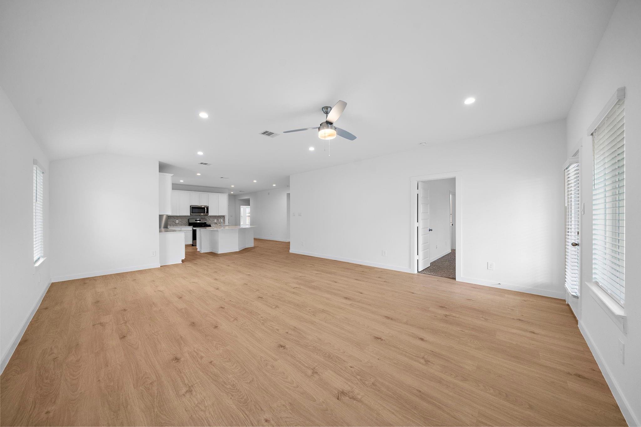 3819 Pierce Place Lane
