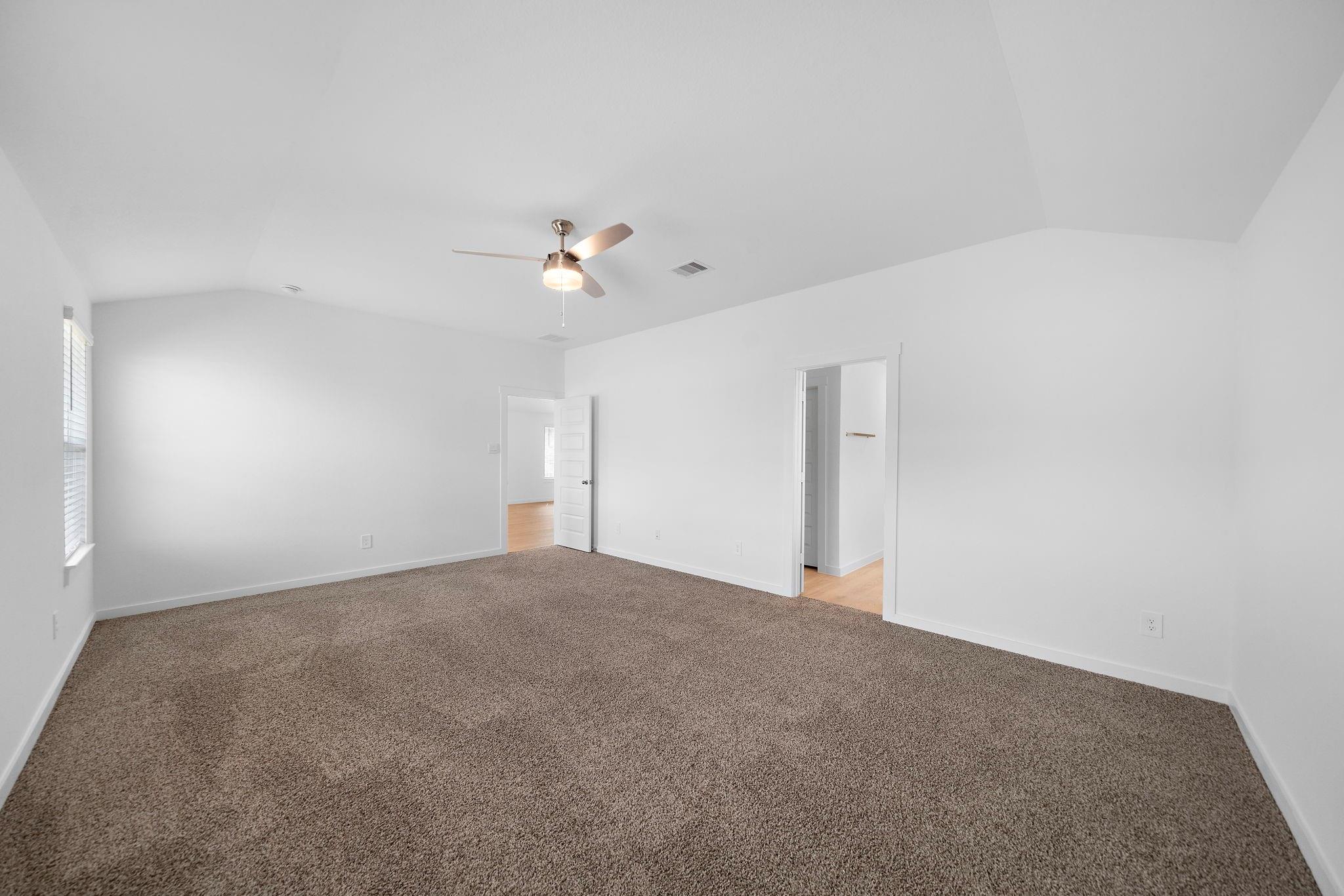3819 Pierce Place Lane