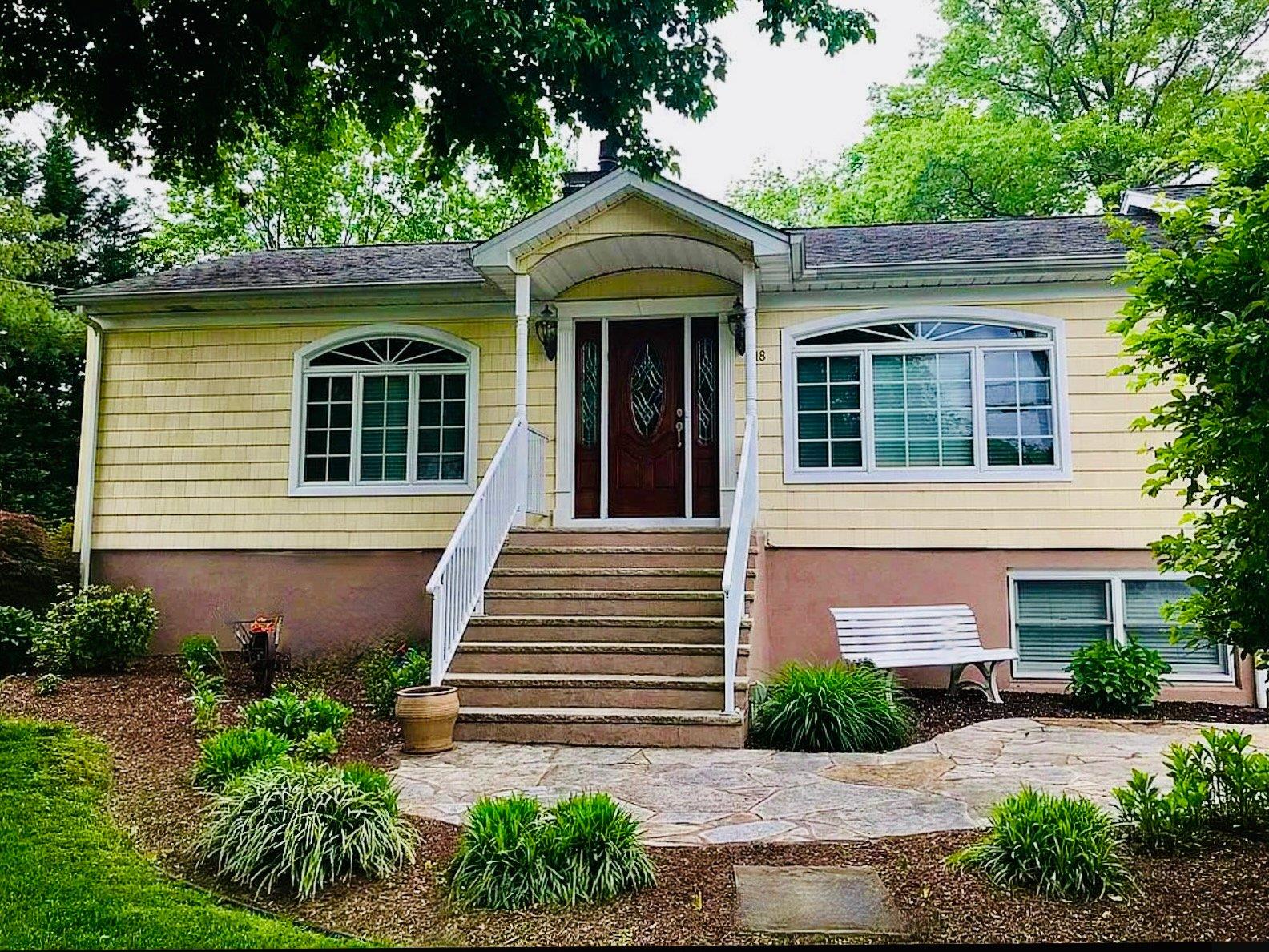 18 Adele Road
