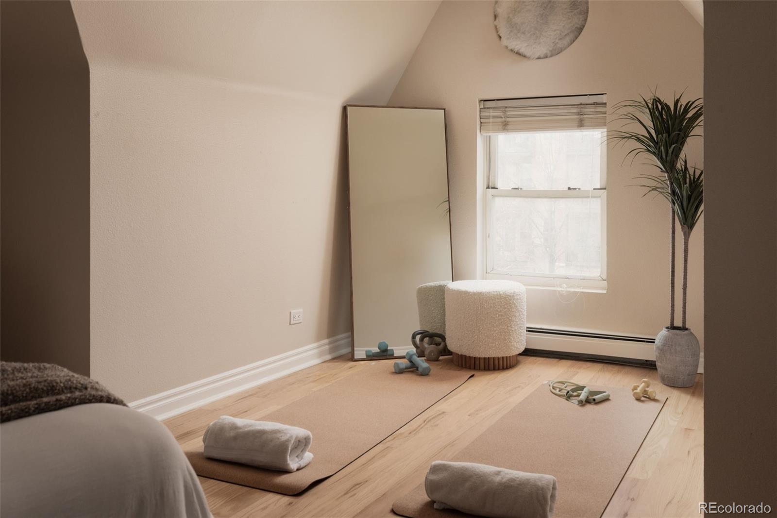 1025 E 17th Avenue Unit: 3