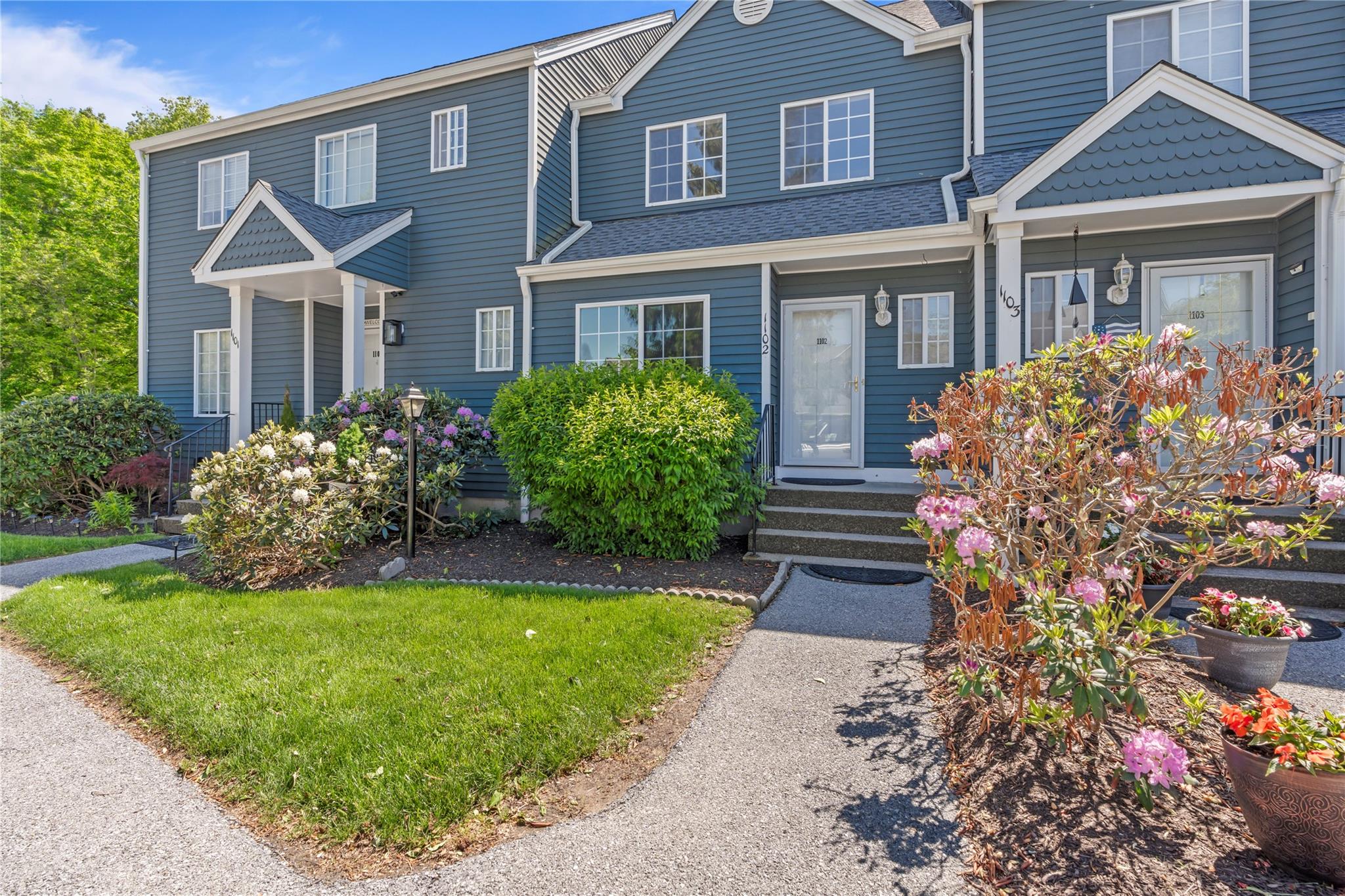 1102 Scarborough Drive