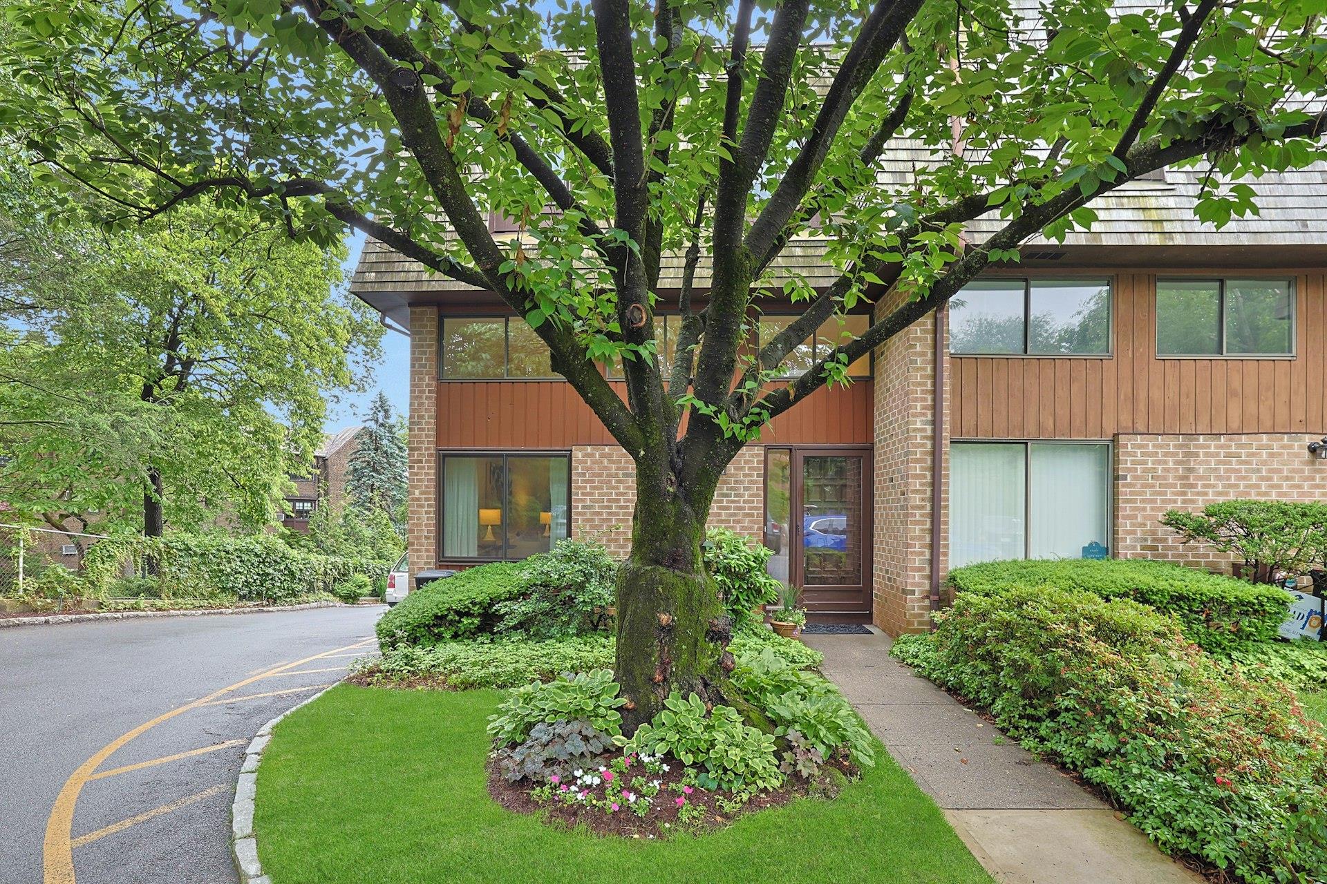 25 The Hamlet