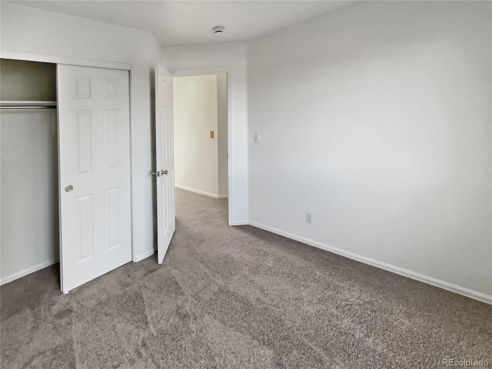 1256 S Zeno Circle