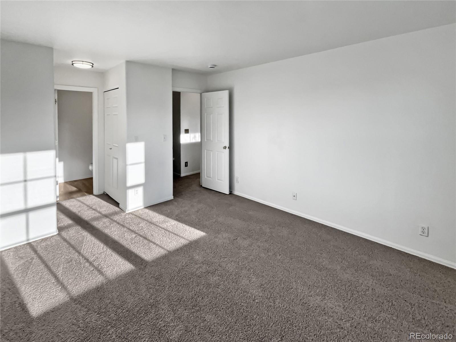1256 S Zeno Circle
