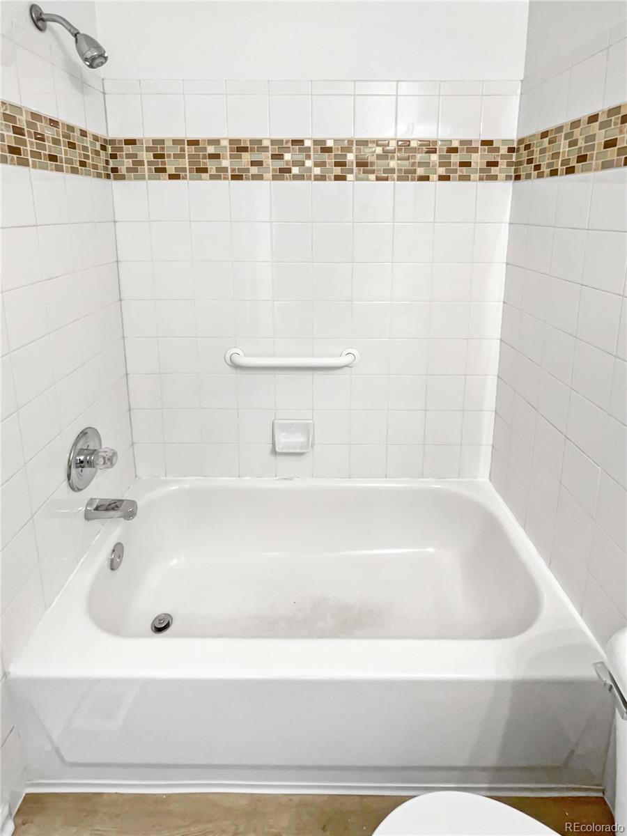 1256 S Zeno Circle