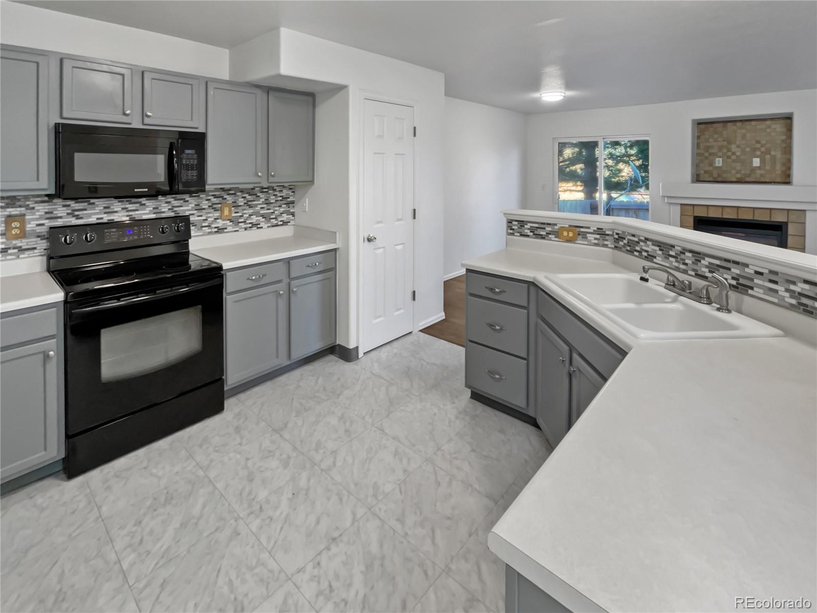 1256 S Zeno Circle