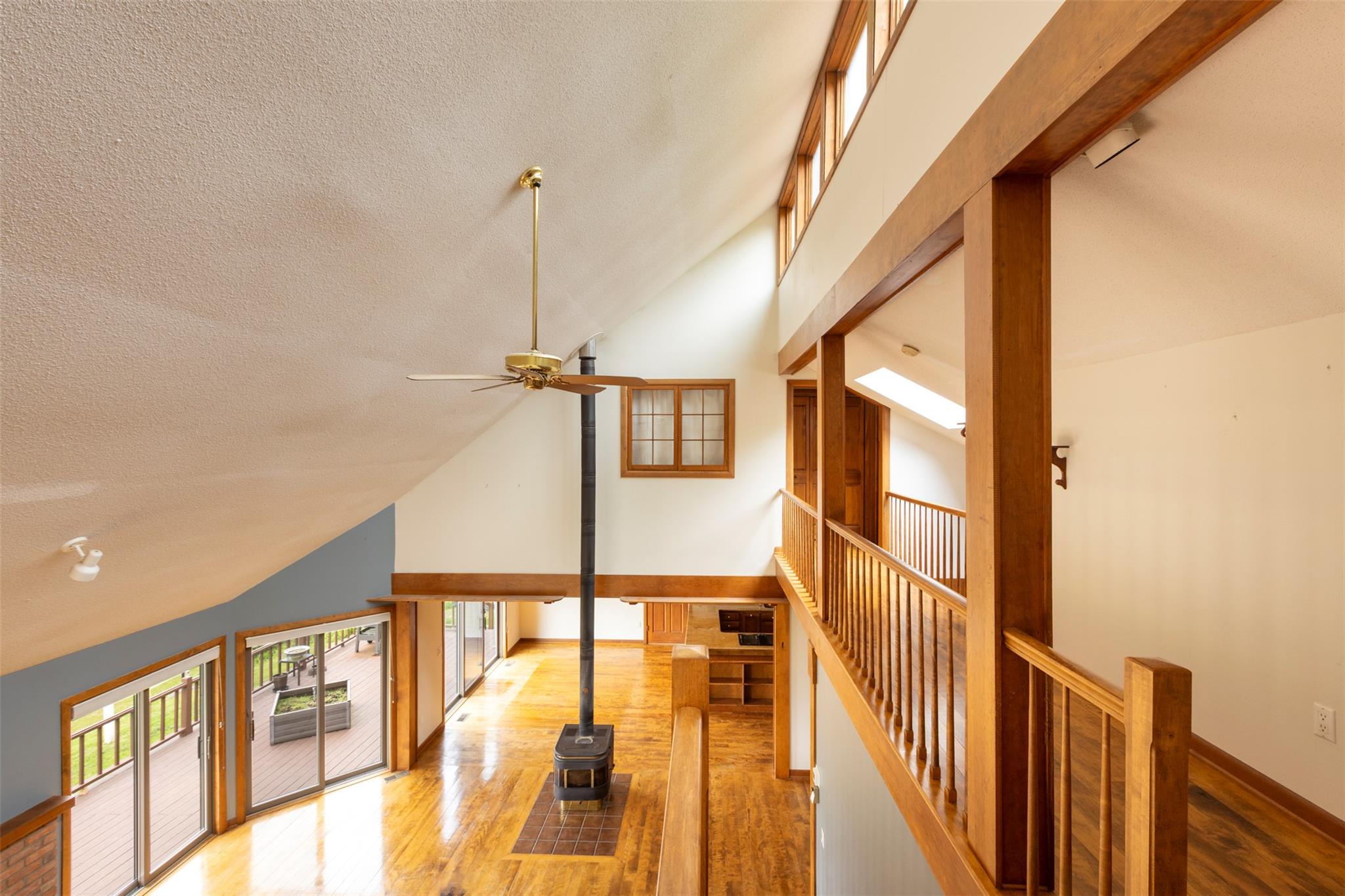 25 Ridge Road